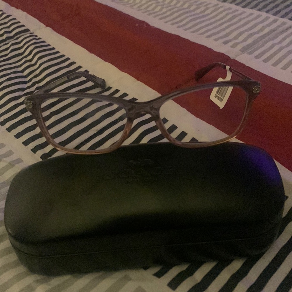 Coach glasses, brand new with tag,